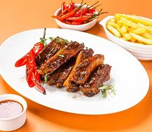 Свиные ребрышки с соусом чипотле