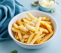 Картофель фри с пармезаном