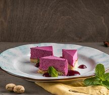 Торт Йогуртово-черничный