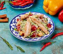 Салат Цезарь с курицей