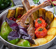 Жаркое из бараньей корейки с овощами