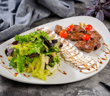 Теплый салат Пальчики оближешь