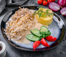 Телятина по-строгановски