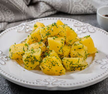 Картофель отварной с укропом