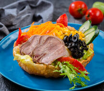 Теплый шеф-салат с телячьим языком