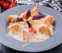 Паста с тигровыми креветками