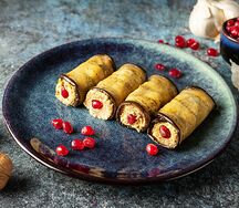 Рулетики из баклажанов