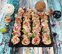 Канапе Будапешт