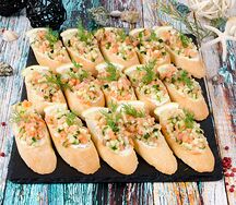 Брускетта с красной рыбой