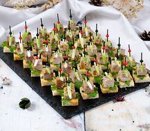 Канапе с бужениной Васса