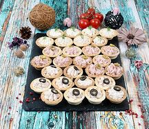 Ассорти тарталеток с мясными муссами