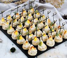 Канапе с муссом из печени трески Фрида