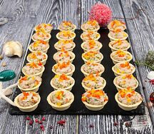 Тарталетки с тунцом