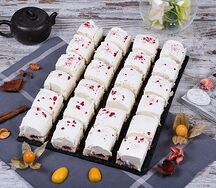 Мини пирожное тирамису с клюквой 24шт