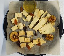 Сырная тарелка Бофор