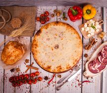 Пирог с картошкой и зеленым луком