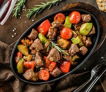 Садж из баранины с овощами