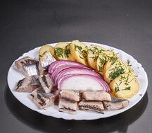 Сельдь с картошкой