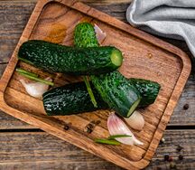 Огурец малосольный