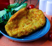 Отбивная из курицы в сухарях