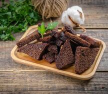 Гренки чесночные Бородино