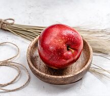 Яблоко свежее