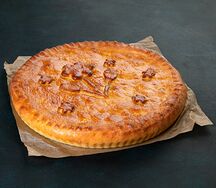 Пирог с клубникой