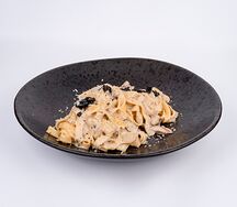 Тальятелле с белыми грибами и трюфельным соусом