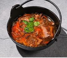 Котелок с бараниной и овощами
