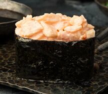 Гункан с креветкой