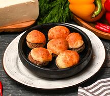 Шампиньоны начинённые сыром сулугуни жареные в кеци