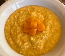 Каша пшенная с тыквой и медом