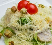 Цезарь с курицей