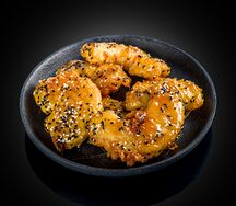 Кусочки ананаса в карамели