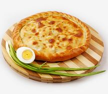 Пирог с яйцом и зеленым луком
