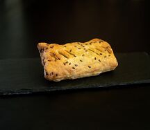 Слойка с сыром и шпинатом