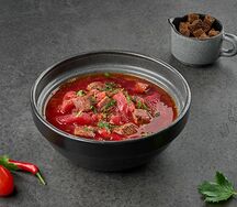 Борщ с гренками