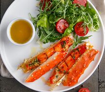 Запеченные фаланги краба