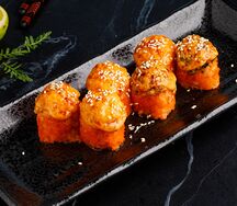 Запеченный ролл с креветками