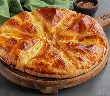 Хачапури из слоеного теста