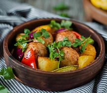 Котлеты из индейки с овощами