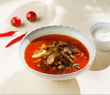 Солянка с копченостями