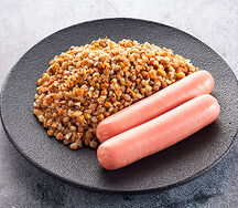 Сосиски с гарниром на выбор