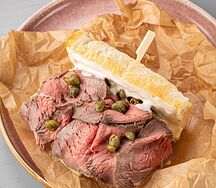 Сэндвич Бокадильо с ростбифом