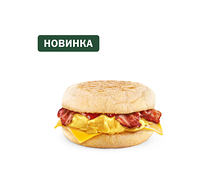 Омлеттер с беконом и сыром