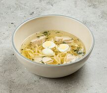 Куриный суп с лапшой