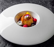 Канеле с пюре из черешни