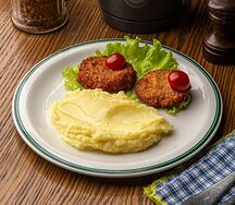 Куриные котлеты с пюре