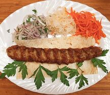 Люля-кебаб из баранины с грецким орехом