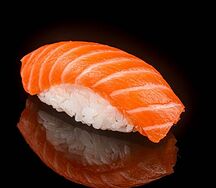 Суши Лосось копченый